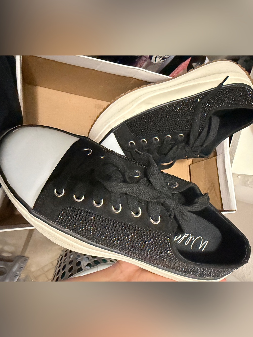 Black Rhinestone Low-Top Women’s Sneakers